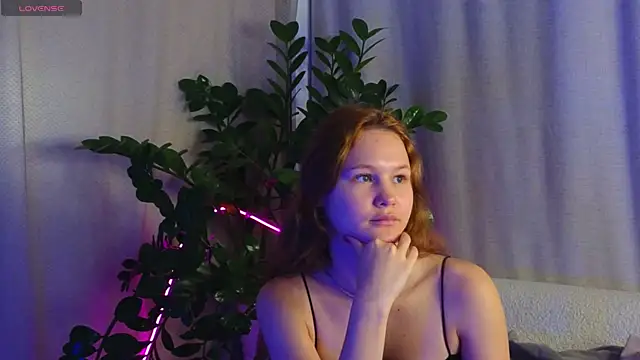 Snapshot of AmeliRoyse chatting on 11-25-25, 05:13 AmeliRoyse online show from 11-25-25, 05:13