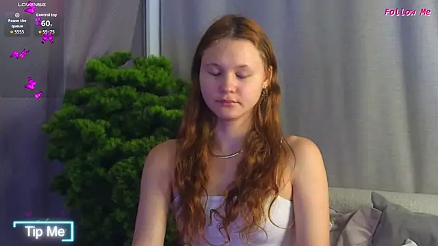 Snapshot of AmeliRoyse chatting on 12-03-25, 05:44 AmeliRoyse online show from 12-03-25, 05:44