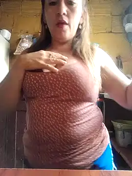 Luna-nevada online show from 03-18-25, 05:21