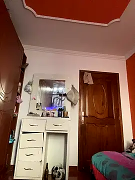 Luna-nevada online show from 01-07-26, 12:18