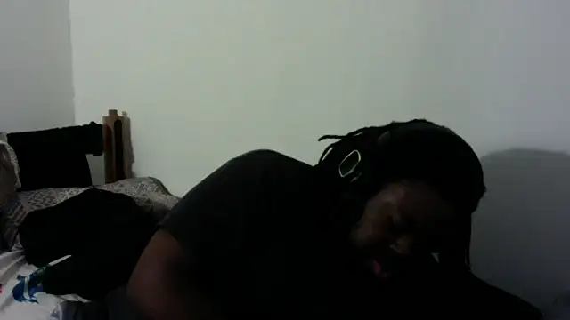shaniko89isscam online show from 05-17-26, 02:46