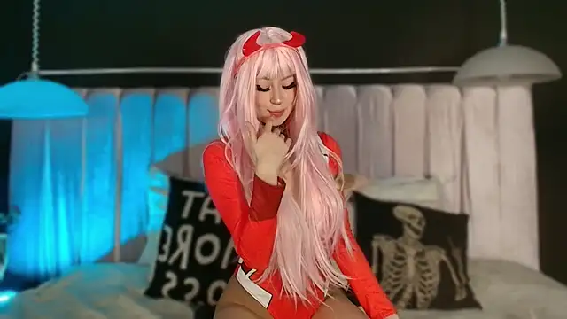 Zhally Dee online show from 09-19-25, 07:47