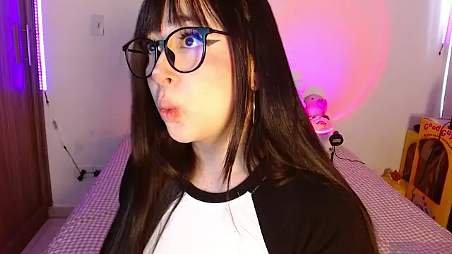 Oliviargf online show from 04-05-26, 12:35