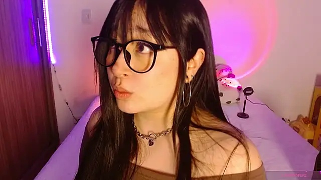 Oliviargf online show from 05-16-26, 02:30