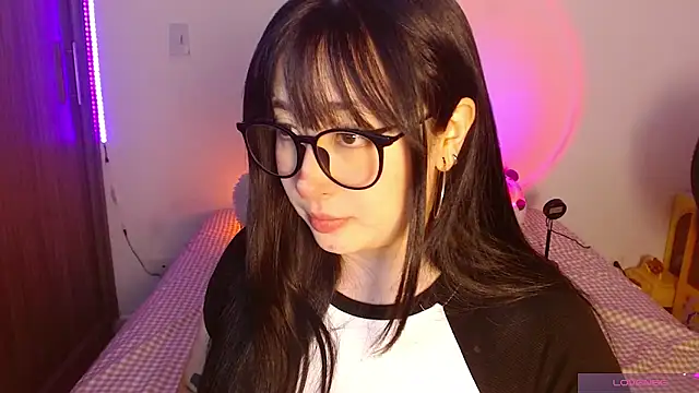 Oliviargf online show from 06-12-26, 01:26