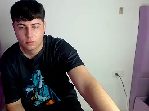 CrissConor online show from 05-22-26, 04:23