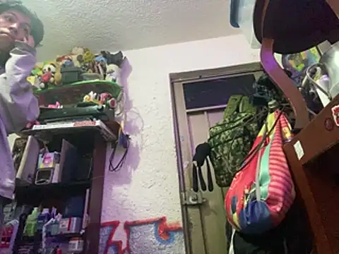 kirito kun online show from 03-31-26, 04:13