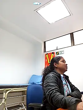 Snapshot of Paula6Colombia chatting on 03-08-25, 02:08 Paula6Colombia online show from 03-08-25, 02:08