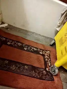 Snapshot of deedeelove82 chatting on 03-12-25, 10:48 deedeelove82 online show from 03-12-25, 10:48