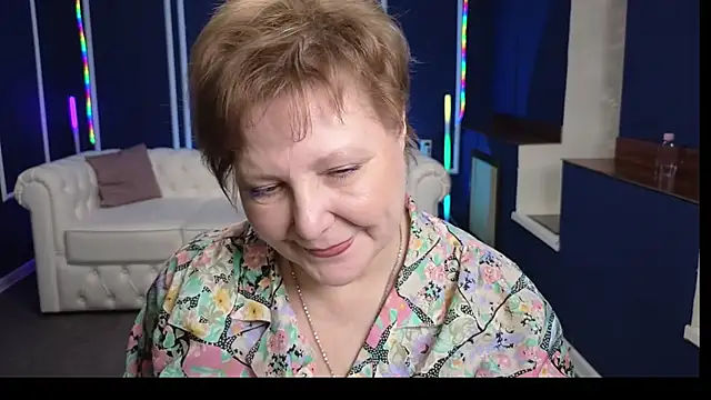 Snapshot of Kira_Kenet chatting on 03-17-25, 05:49 Kira Kenet online show from 03-17-25, 05:49