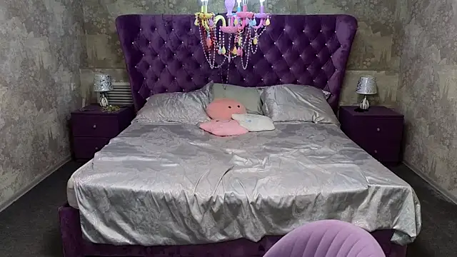 Snapshot of Kira_Kenet chatting on 03-20-25, 02:32 Kira Kenet online show from 03-20-25, 02:32