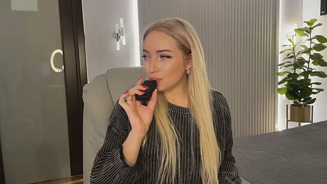 OhMyEmma online show from 11-13-25, 12:53