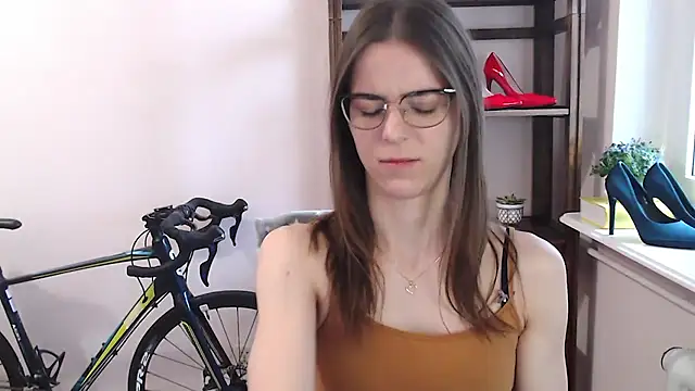 Snapshot of love_megi chatting on 02-22-26, 07:29 love megi online show from 02-22-26, 07:29