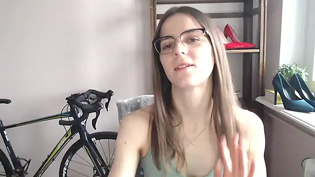 Snapshot of love_megi chatting on 02-24-26, 02:26 love megi online show from 02-24-26, 02:26