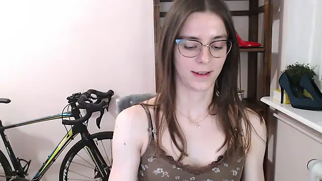 Snapshot of love_megi chatting on 03-01-26, 07:49 love megi online show from 03-01-26, 07:49