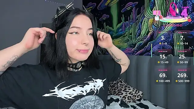 Snapshot of yourvodka chatting on 10-14-25, 04:13 yourvodka online show from 10-14-25, 04:13