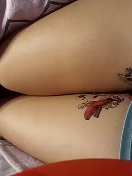 Snapshot of Zenny22_ chatting on 03-11-25, 05:49 Zenny22 online show from 03-11-25, 05:49