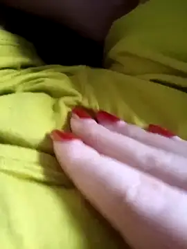 Snapshot of Zenny22_ chatting on 03-15-25, 04:35 Zenny22 online show from 03-15-25, 04:35