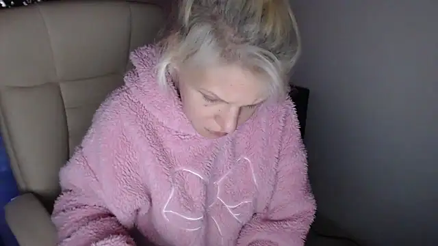 ElssaRush online show from 12-03-25, 08:00