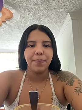Snapshot of Ashley_dolll chatting on 06-27-26, 06:46 Ashley dolll online show from 06-27-26, 06:46