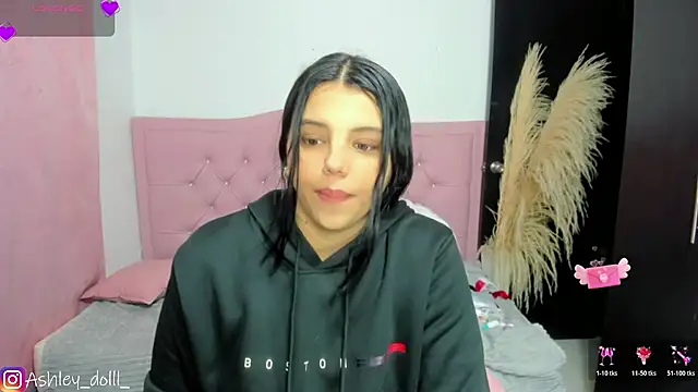 Snapshot of Ashley_dolll chatting on 07-02-26, 10:16 Ashley dolll online show from 07-02-26, 10:16