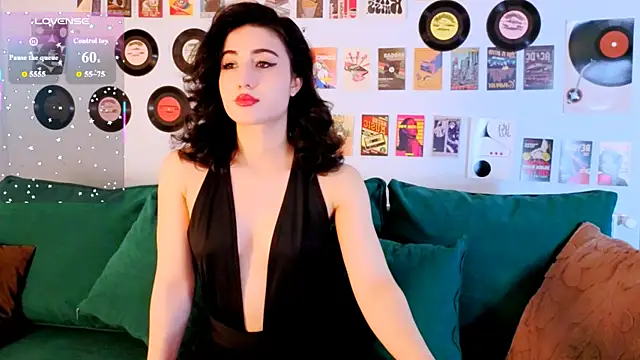 Maya Rogerss online show from 04-27-26, 02:48