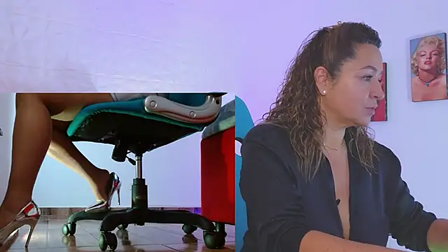 weet Evans    online show from 11-21-25, 03:05