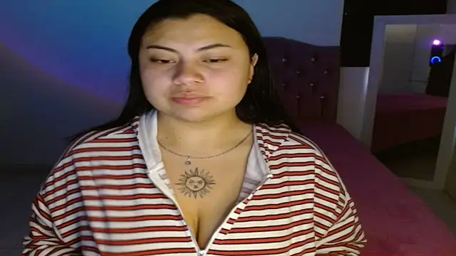 Snapshot of ISABELLA1609 chatting on 03-12-25, 02:23 ISABELLA1609 online show from 03-12-25, 02:23