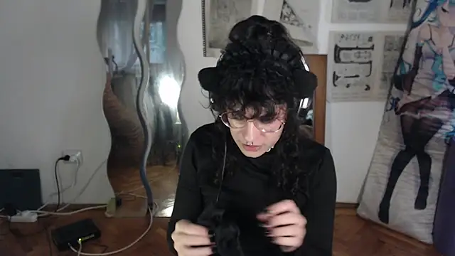 Snapshot of PainPrince69 chatting on 05-19-26, 03:24 PainPrince69 online show from 05-19-26, 03:24