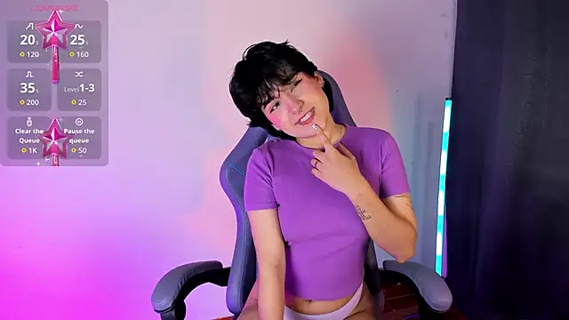 emma cute7 online show from 05-16-26, 10:36