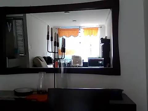 Snapshot of Thiagobb7 chatting on 03-07-26, 07:55 Thiagobb7 online show from 03-07-26, 07:55