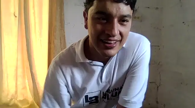 hino chan online show from 03-08-25, 05:33