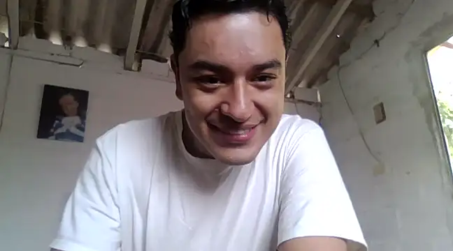 hino chan online show from 03-11-25, 01:56