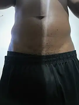 Snapshot of 2BigBlacxxx chatting on 06-24-26, 12:42 2BigBlacxxx online show from 06-24-26, 12:42