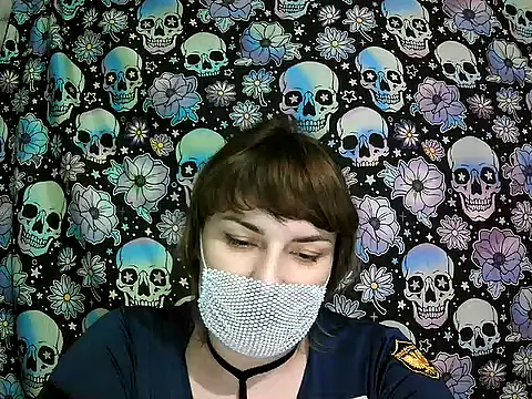 Snapshot of ZadirA_Fox chatting on 10-20-25, 06:08 ZadirA Fox online show from 10-20-25, 06:08