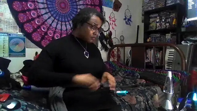 GardeniaFields online show from 11-29-25, 06:38