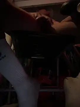 flores6cachondo9 online show from 12-20-25, 12:23