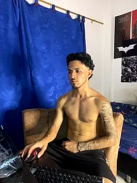 Snapshot of Zayn_kane chatting on 09-11-25, 12:44 Zayn kane online show from 09-11-25, 12:44