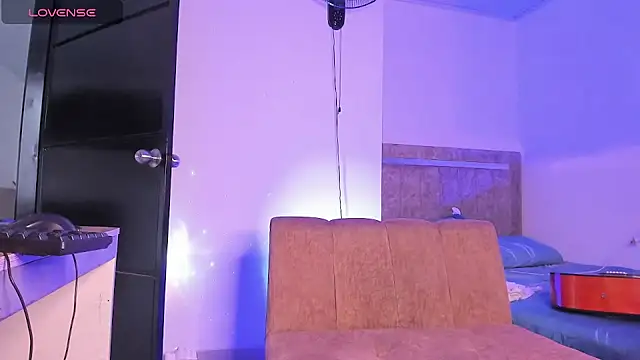 Snapshot of Zayn_kane chatting on 09-13-25, 09:25 Zayn kane online show from 09-13-25, 09:25