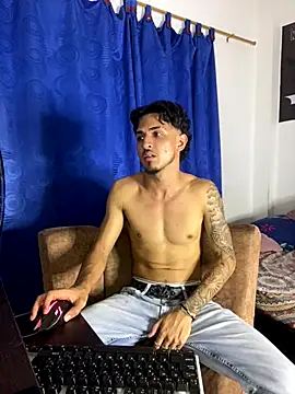 Snapshot of Zayn_kane chatting on 10-03-25, 12:18 Zayn kane online show from 10-03-25, 12:18