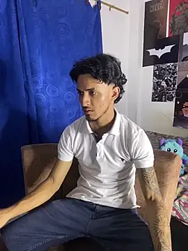 Snapshot of Zayn_kane chatting on 10-04-25, 12:19 Zayn kane online show from 10-04-25, 12:19