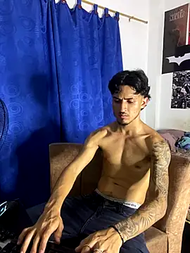 Snapshot of Zayn_kane chatting on 10-05-25, 12:31 Zayn kane online show from 10-05-25, 12:31