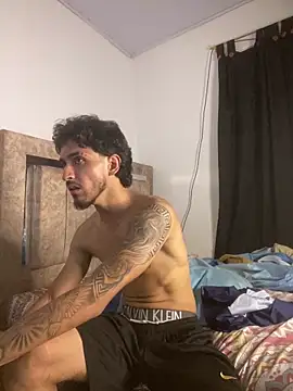 Snapshot of Zayn_kane chatting on 05-03-26, 02:06 Zayn kane online show from 05-03-26, 02:06