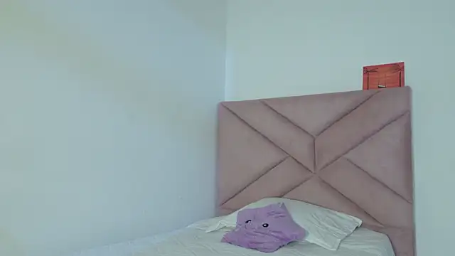 eva sin18 online show from 04-25-26, 11:46