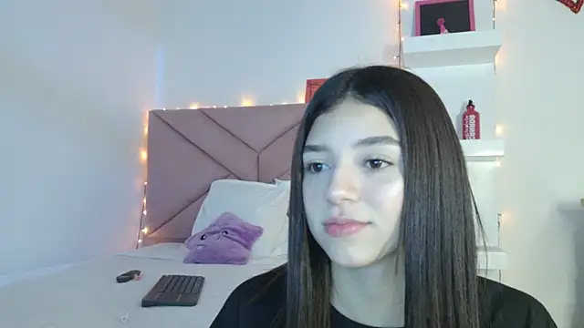 Snapshot of eva_sin18 chatting on 04-30-26, 11:09 eva sin18 online show from 04-30-26, 11:09