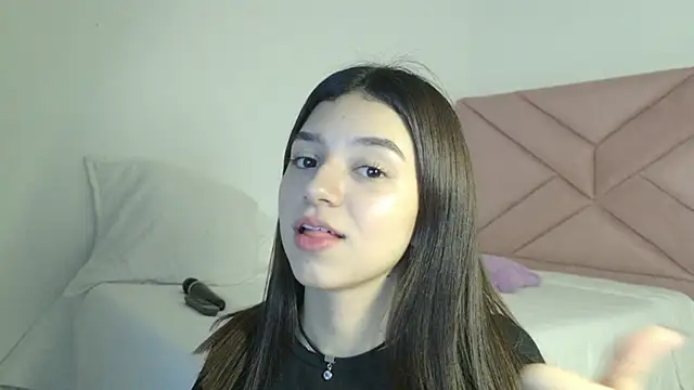 Snapshot of eva_sin18 chatting on 05-16-26, 12:40 eva sin18 online show from 05-16-26, 12:40