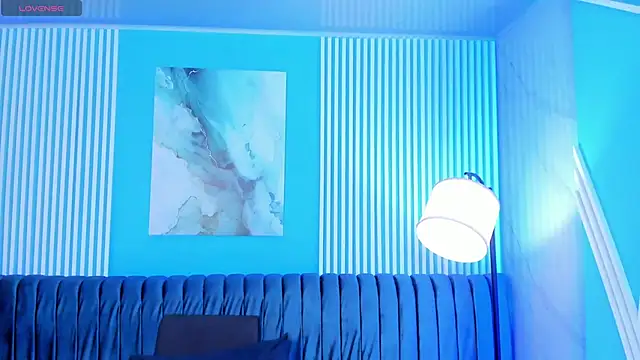 Snapshot of roxy_hell chatting on 09-24-25, 07:06 roxy hell online show from 09-24-25, 07:06