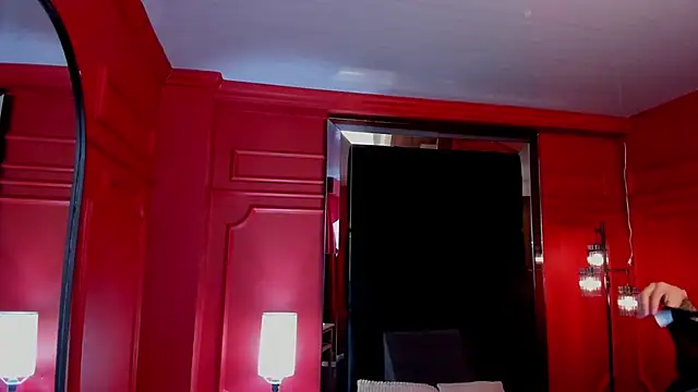 Snapshot of roxy_hell chatting on 10-26-25, 12:22 roxy hell online show from 10-26-25, 12:22