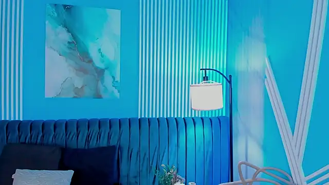 Snapshot of roxy_hell chatting on 11-16-25, 12:11 roxy hell online show from 11-16-25, 12:11