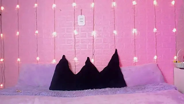 wet valery online show from 02-27-26, 09:04